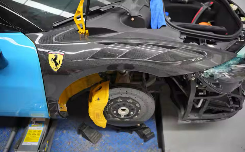Ferrari 296 GTB Carbon Fibre Right Vented Fender/Guard