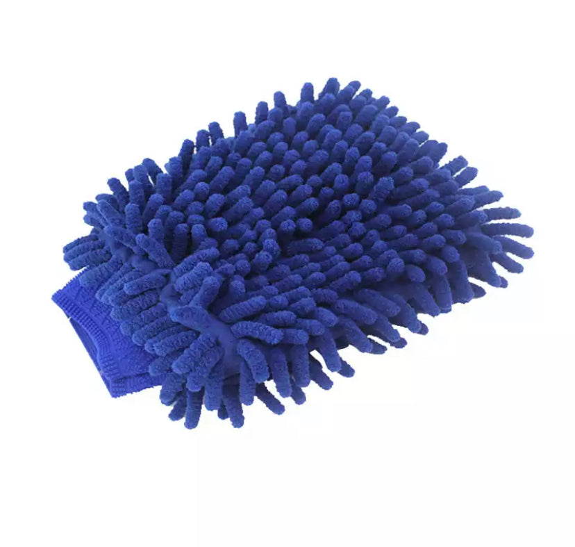 Car Cleaning Supplies (Assorted)